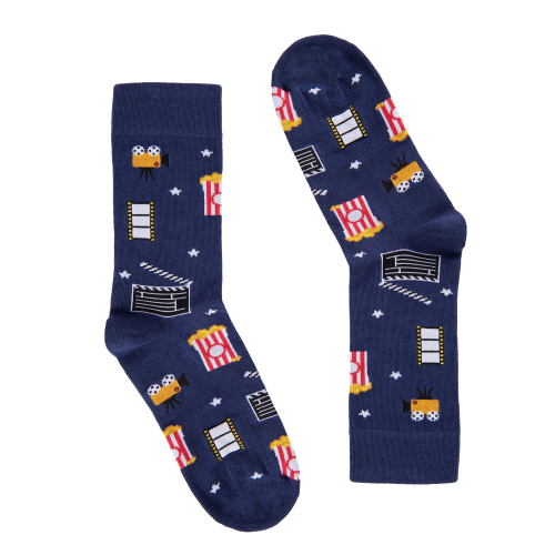 Dorosle-skarpety-z-kolekcji-USA-z-motywem-kinowym-w-rozmiarze-42-46.png