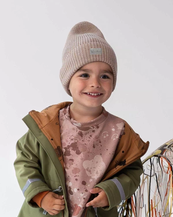 bezowa-czapka-merino-dla-dzieci-i-doroslych.webp