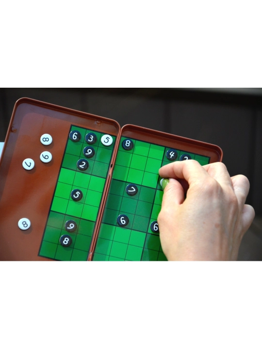 podrozna-gra-magnetyczna-the-purple-cow-sudoku5.jpg