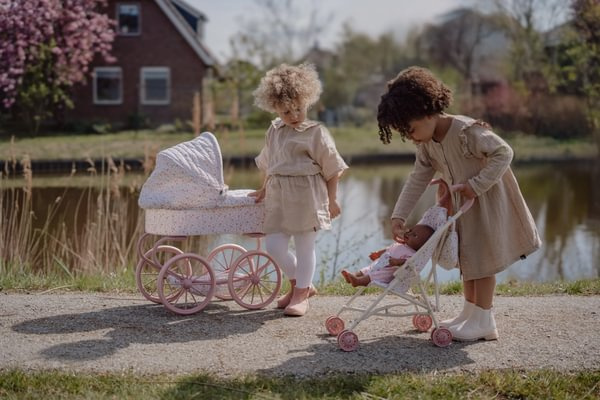 pol_pl_Little-Dutch-Wozek-skladany-dla-lalek-Bez-5517_11.jpg