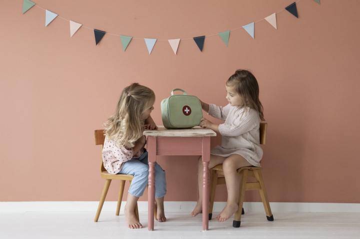 LD4473 - Doctors Bag Playset (9).jpg