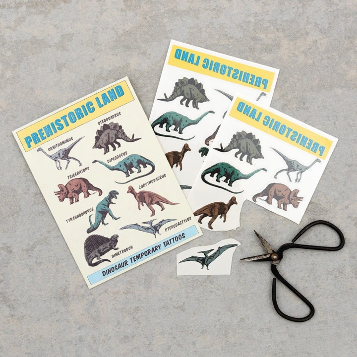 prehistoric-temporary-tattoos-28047-1-lifestyle.jpg