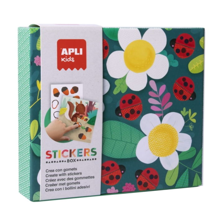 zestaw-z-naklejkami-apli-kids-biedronka.jpg