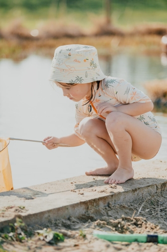 6242d3a8367d15c177d6567d_Ducksday bucket hat orange palmtree (4).jpg