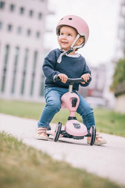 pol_pl_SCOOTANDRIDE-Kask-XXS-S-dla-dzieci-1-5-lat-Rose-5090_8.jpg